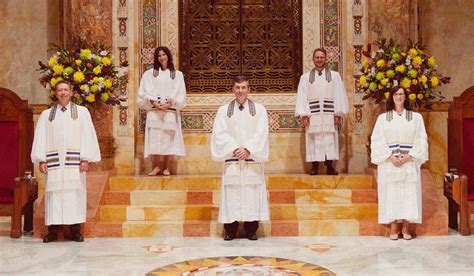 Yom Kippur Concluding Service And Yizkor Experience Temple Emanu El