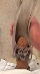 Schuhe Der Freundin Von Der Frau Mit Nylons Gefickt Gay Man Porn