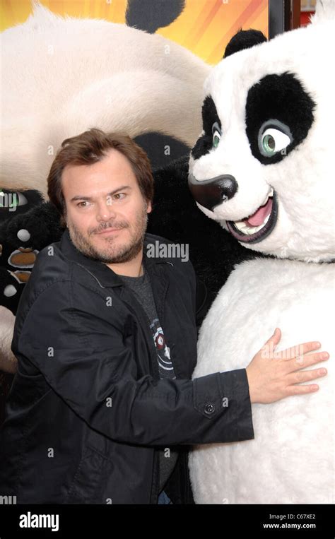 Jack Black, Po at arrivals for KUNG FU PANDA 2 Premiere, Grauman's ...