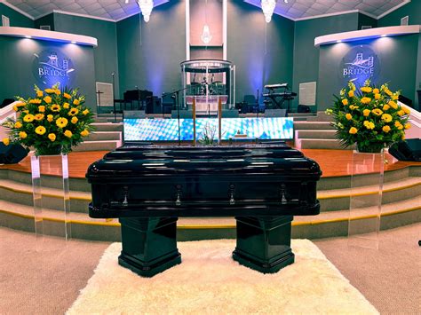 J. Robinson & Sons Funeral Directors | Bay City TX