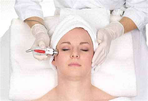 Lifting ohne Skalpell im Beauty Institut Andrea Liebner - Kosmetik in ...