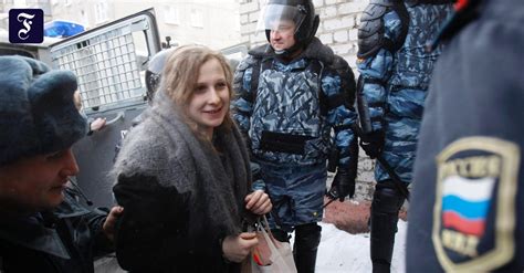 Pussy Riot Haftaufschub für Aktivistin abgelehnt