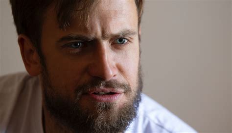 Это точно отравление врачи оценили состояние участника Pussy Riot и основателя Медузы