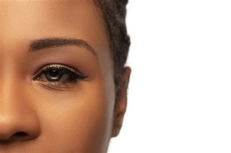 Premium Photo Close Up Of Female Eyes With Nude Make Up Beauty Fashion Skincare Cosmetics