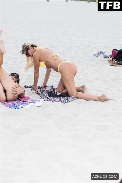 Carol Paredes Sexy Seen Flaunting Her Hot Figure At The Beach With Claudia Romani Aznude