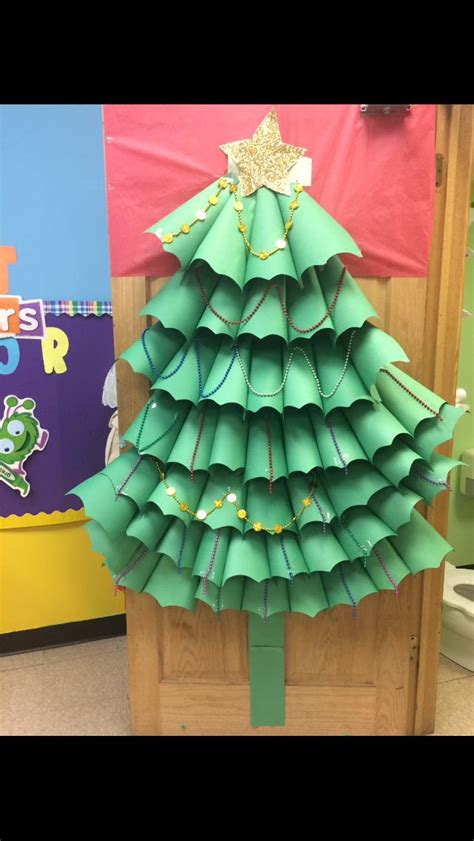 Christmas Tree Made With Construction Paper Creative Art Christmas