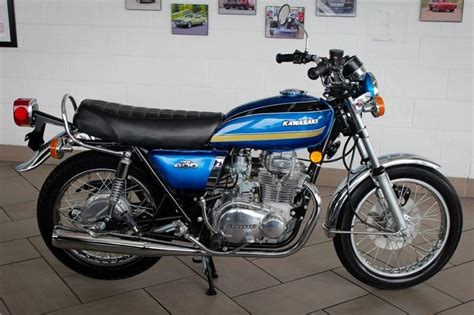 Kawasaki Kz400 De 1975 Con Sólo 2 Kms ¿cuánto Cuesta Montar Una Leyenda