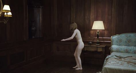 Emily Browning Nude Pics Page