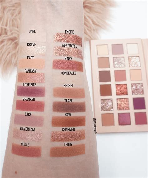 Aesthetically Pleasing Huda Beauty New Nude Palette Review