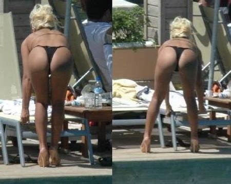 Candid Bikini Ass ShesFreaky