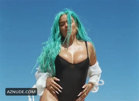 Karol G Shows Off Her Sexy Ass And Breasts In Her Song Provenza AZNude