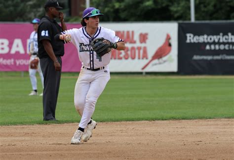 Hot Tots Hammer Honkers In 12 3 Win Rochester Honkers