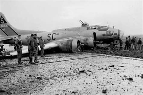 17 снимки на В17 обясняващи защо са наричани “Летяща Крепост” | Filter ...