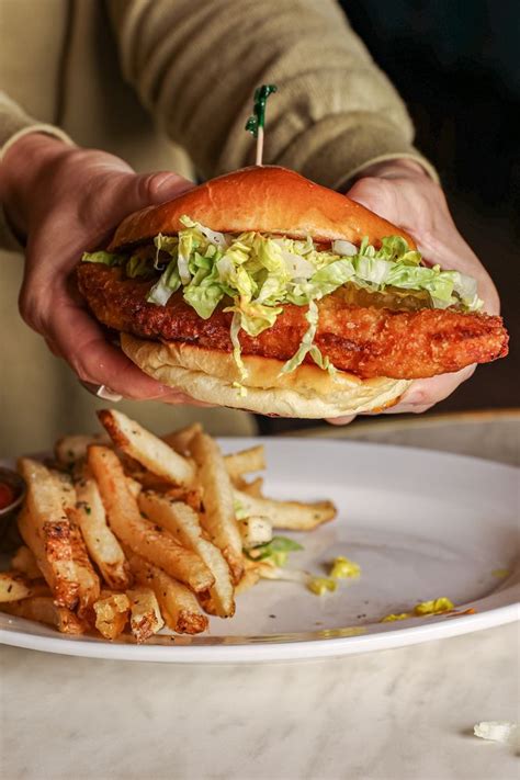 The Naked Pig Happy Hour Hub Find The Best Happy Hour Deals In New