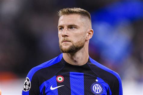 Los mejores futbolistas que terminan contrato en 2023 - Libertad Digital