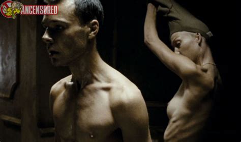 Erica Prior Nude Pics Page 1