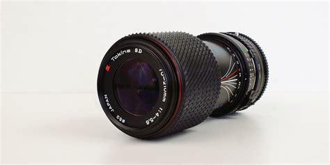 What Is a Wide-Angle Lens and When Should You Use One?