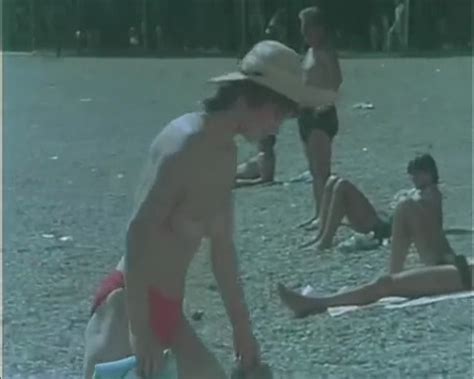 Naked European Unknowns In Zikina Dinastija