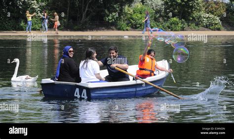 People Enjoy The Hot Weather In Hyde Park Central London Where London United Kingdom When 19