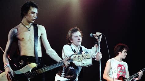 The Real Reasons The Sex Pistols Broke Up