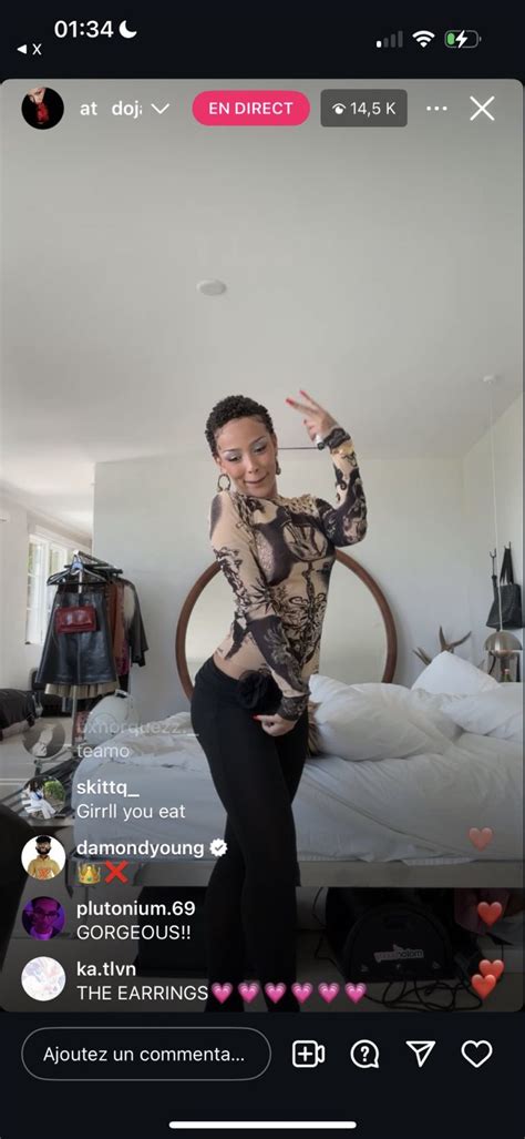 From Naked Dresses To Sex Machines A Very Wild Week For Doja Cat 12thBlog