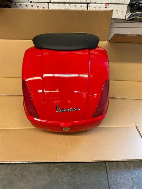 Top Case Vespa Gts Rot Kaufen Auf Ricardo