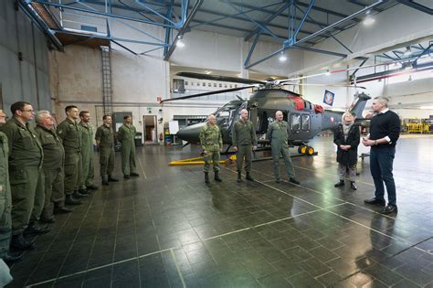 Bundesheer Aktuell Bundeskanzler Karl Nehammer Und