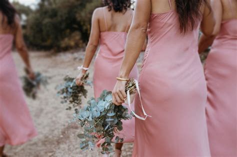 Damas De Honor En La Boda Origen Y Funciones Acustic Menorca