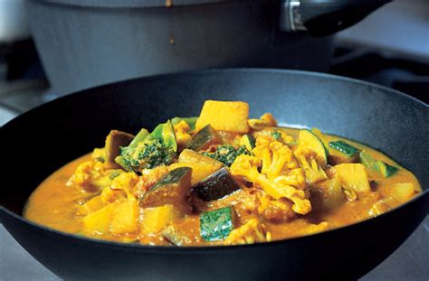 Gordon Ramsays Easy Vegetable Curry Recipe Goodtoknow