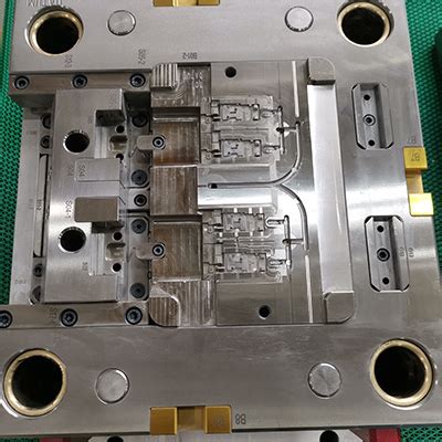 Plastic Insert Mold Manufactuer Supplier Hanking Mould Engineering Ltd