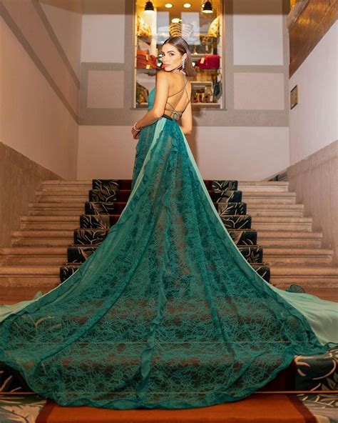 Olivia Culpo In A Revealing Dress Showed Big Tits In Venice 12 Photos The Fappening