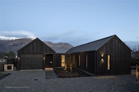 Roys Peak Crib By Mason Wales Architects ArchiPro NZ Modern Barn