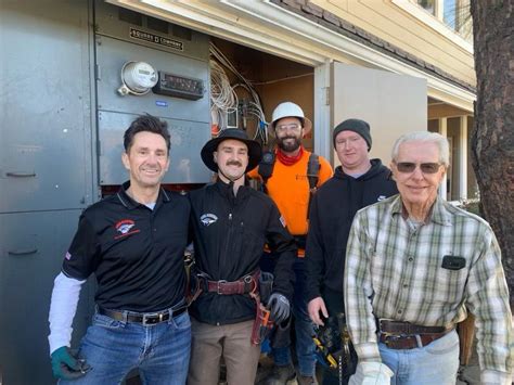 how to change hard wired smoke detectors