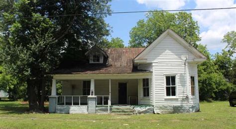 913 Ahoskie Cofield Rd Ahoskie Nc 27910 Mls 135920 Redfin