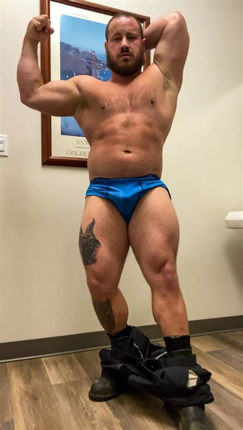 Who Wants Them Nudes Maleunderwear Nude Pics Org