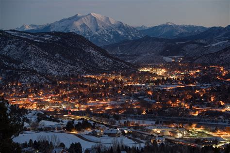 Glenwood Springs, Colorado Travel Info - Hotels, Recreation