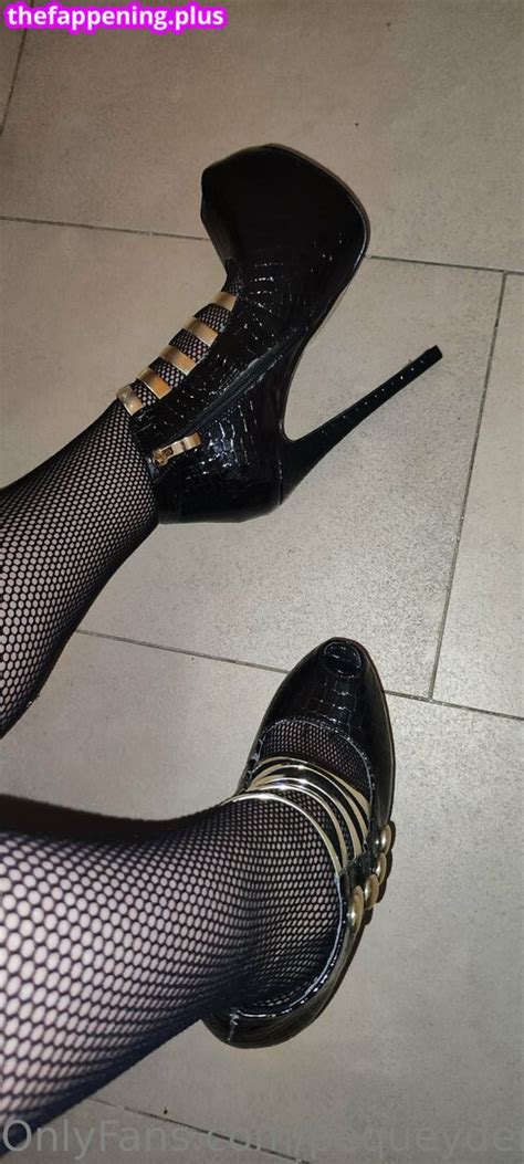 Peque Demonios Pequeydemonio Nude OnlyFans Photo 1 The Fappening Plus