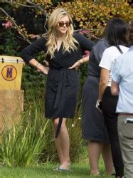 Chloe Grace Moretz Bikini On Set Of Neighbors Sorority Rising In Los Angeles