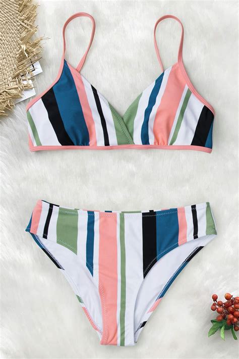 Cupshe Women S Striped Back Hook Closure Bikini Adjustable Straps