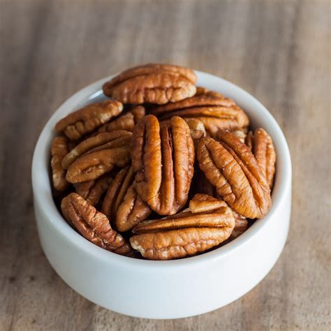 raw pecans