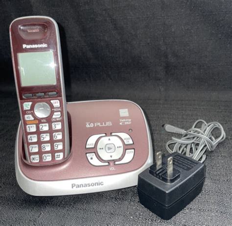 Panasonic KX-TG6521 Cordless DECT 6.0 PLUS Phone & Answering Machine 6 ...