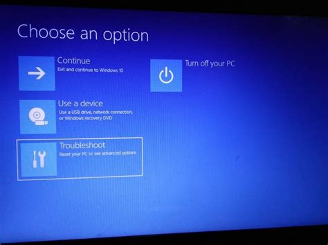 Jak wyłączyć i włączyć bezpieczny rozruch UEFI w Windows 10