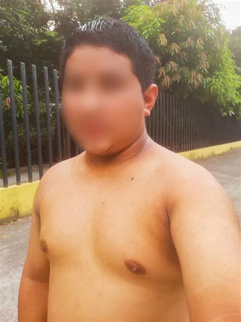 Mis Pezones A La Vista En La Ciudad Tetillas De Macho 01 25 Nude Pics XHamster