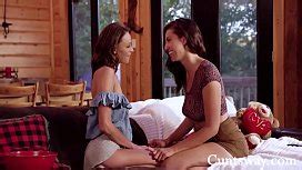 Lesbian Teen Comes Out Of Closet Xnxx