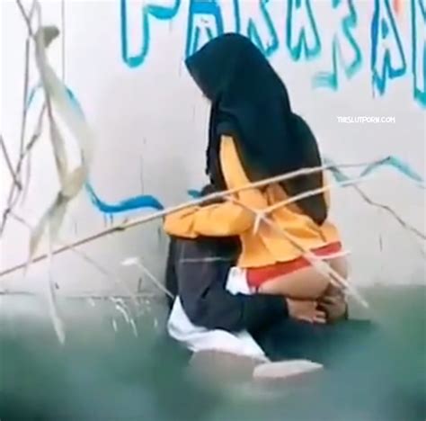 Parakan 01 Nude Having Sex On Public OnlyFans Leaked Nudes