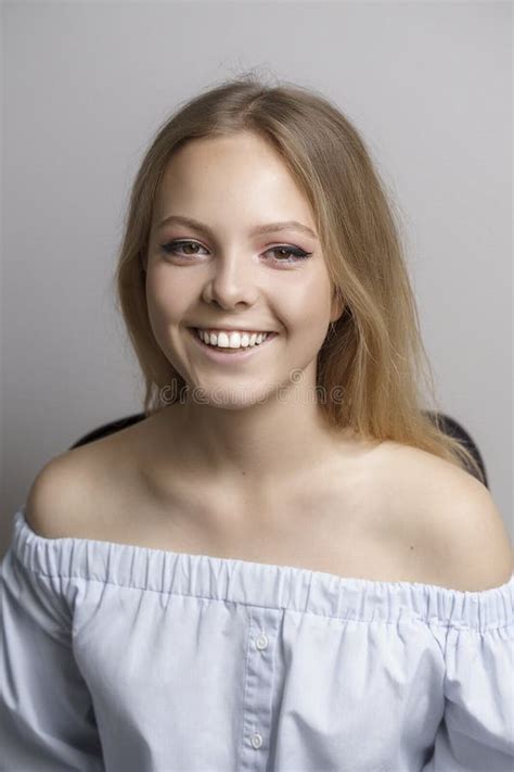 Portrait Of A Beautiful 5 Year Old Blonde Girl Stock Photo Image Of Beautiful Blouse 196019068