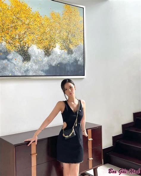 H Nh Nh Amee Sexy V I Nh Ng B Bikini