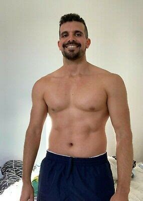 SHIRTLESS MALE BEEFCAKE Muscular Hot Mature Hunk Grinning Jock PHOTO X B PicClick UK