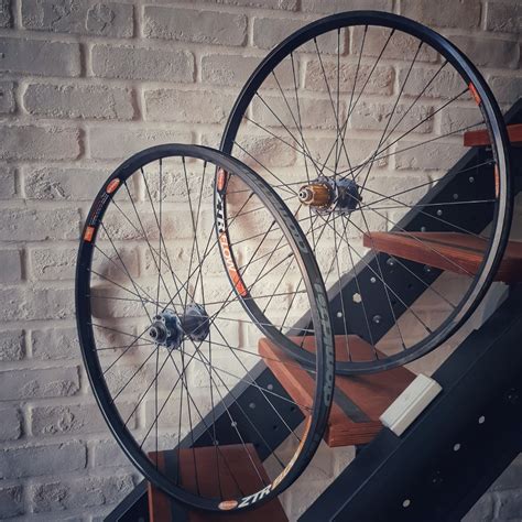 Ztr Flow Wheelset With Hope Pro Ii Hubs Sports Equipment Bicycles