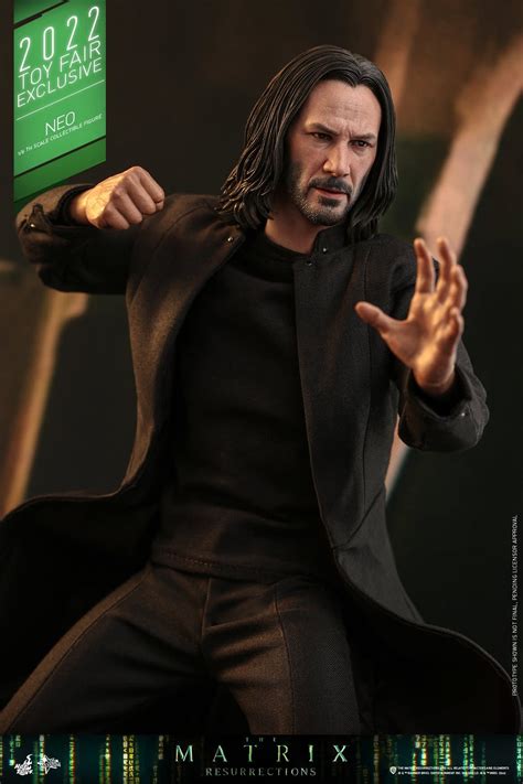 The Matrix Resurrections Neo Joins Hot Toys With Exclusive Figure